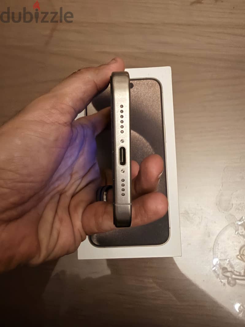 Apple - iPhone 15 Pro Max 2
