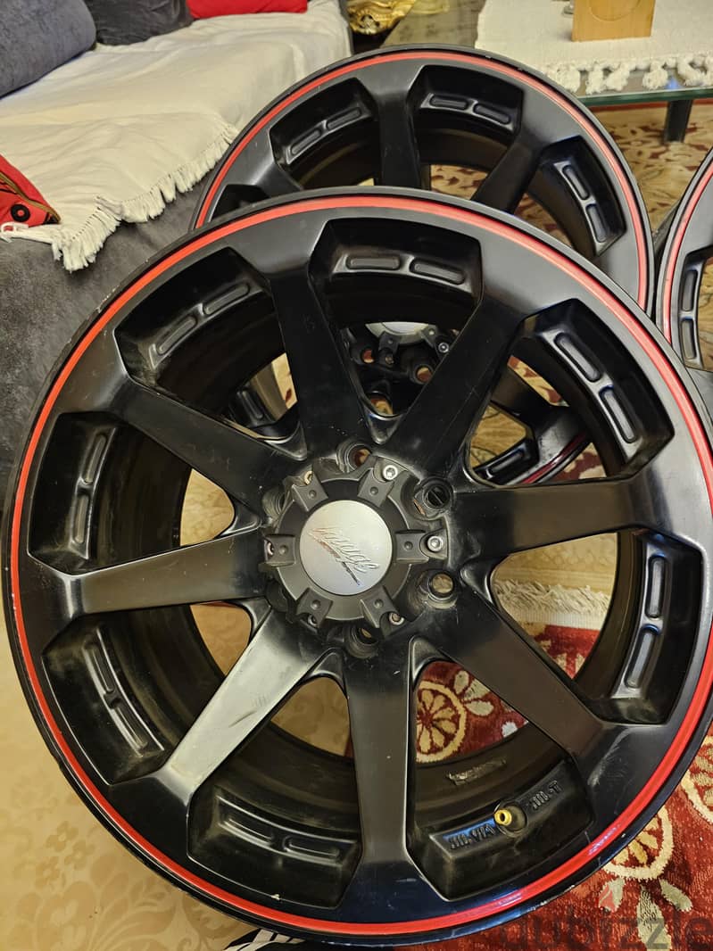 17 Inch 4