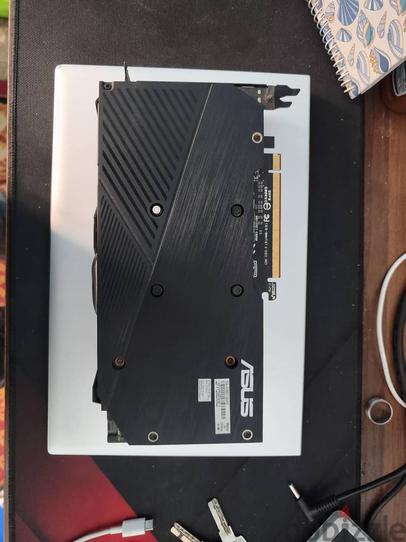 RX5500 XT 8GB 1