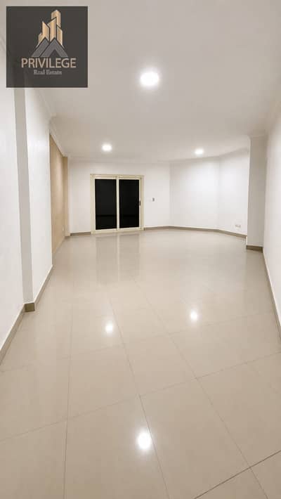 Licensed administrative office for sale in the finest compounds in Zahraa Maadi on Al-Auto Strada road, a vital location characterized by privacy and tranquility