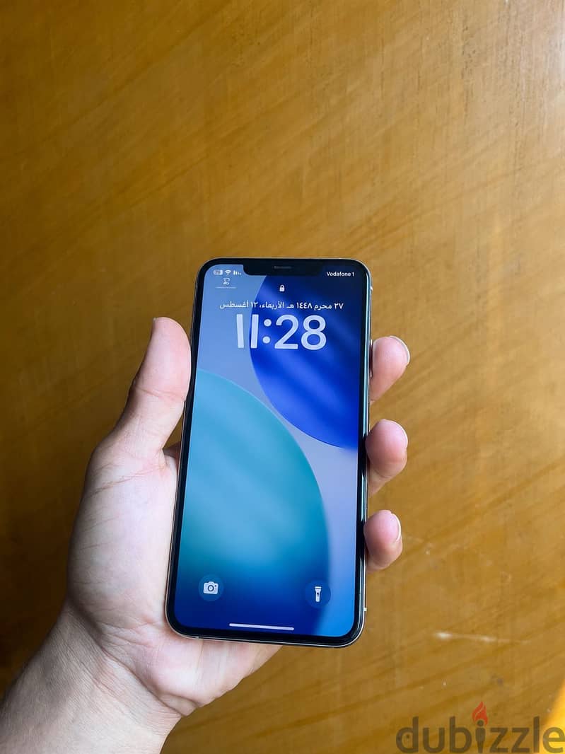 Apple - iPhone 11 Pro Max 1