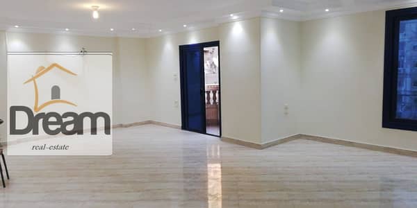 مكتب لايجار ب185 م  بالدقى عماره اداريه مرخصه وجه زجاج 55000ج