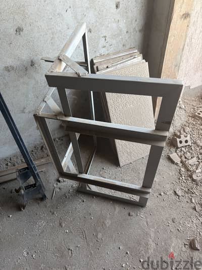 حامل تكييف