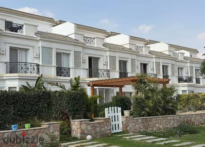 Townhouse villa for sale at a special price, ready to ready to, in Mountain View 4 Compound, 6th of October