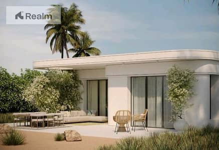 Chalet Fully Finished Full Sea View prime Location In Soma bay installments 8 years