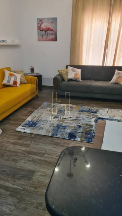 Furnished Modern studio for rent in Compound Hyde Park New Cairo
