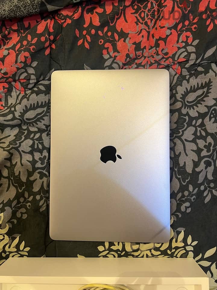 Macbook Pro 13inch M1 2020 1