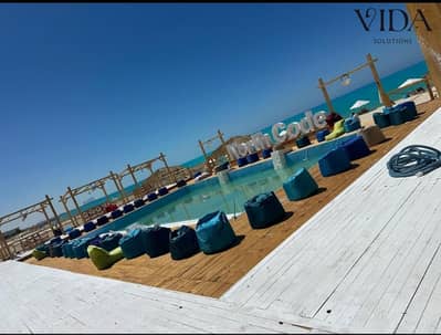 شقة غرفة نوم للبيع في North Code | أمام Marina 1 | تشطيب فندقي
