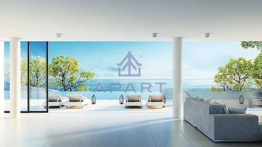 فيلا صف اول باطلاله بحر \ جولف بخدمه فندقيه 7 غرف تشطيب كامل بالتكيفات فرصه لن تتكرر