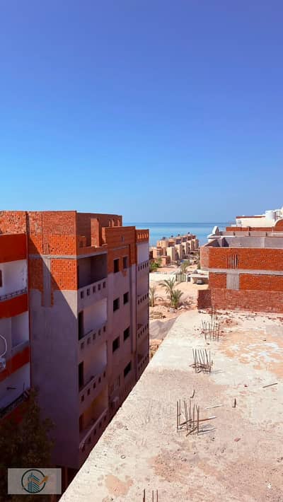 2BR Top Floor Apt w/ Sea View & Green Contract