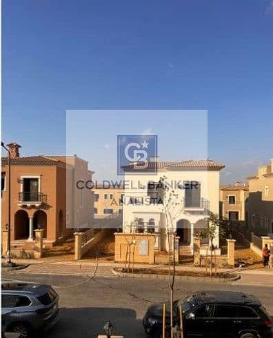 Ready to Move -In Quattro for Sale in City Gate Diar Qatari New Cairo