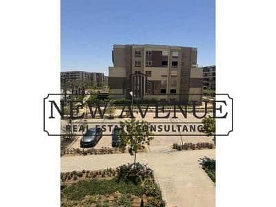 شقة متشطبفي  بالم هيلز نيو كايروPalm hills new cairo   نادرة اقل سعر وموقع متميز