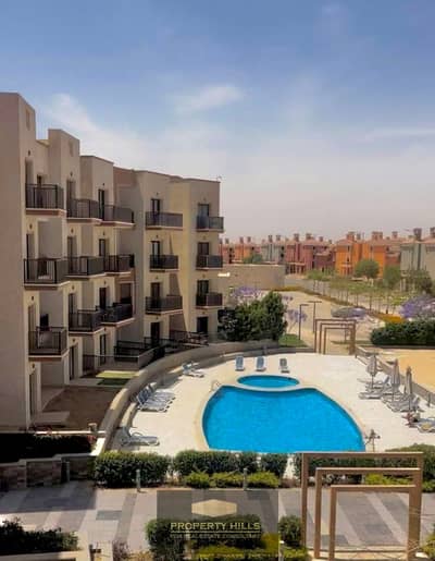 شقة بانورامية علي فيو النافورة 125 متر في Nyoum October بجوار Mountain View و Grande Heights