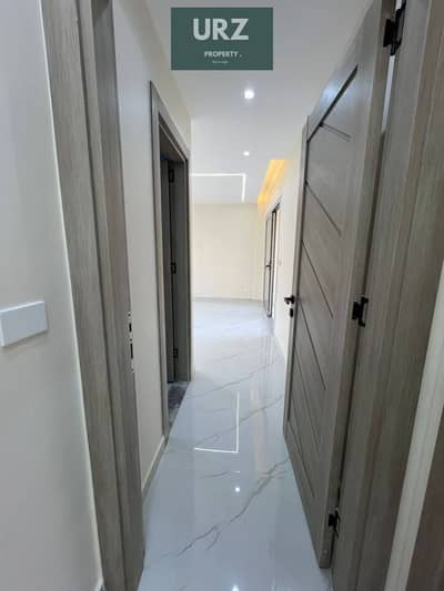 3-bedroom apartment for sale at a bargain price in Sarai Compound with a full sea view on Central Park, directly next to Madinaty, the best phase