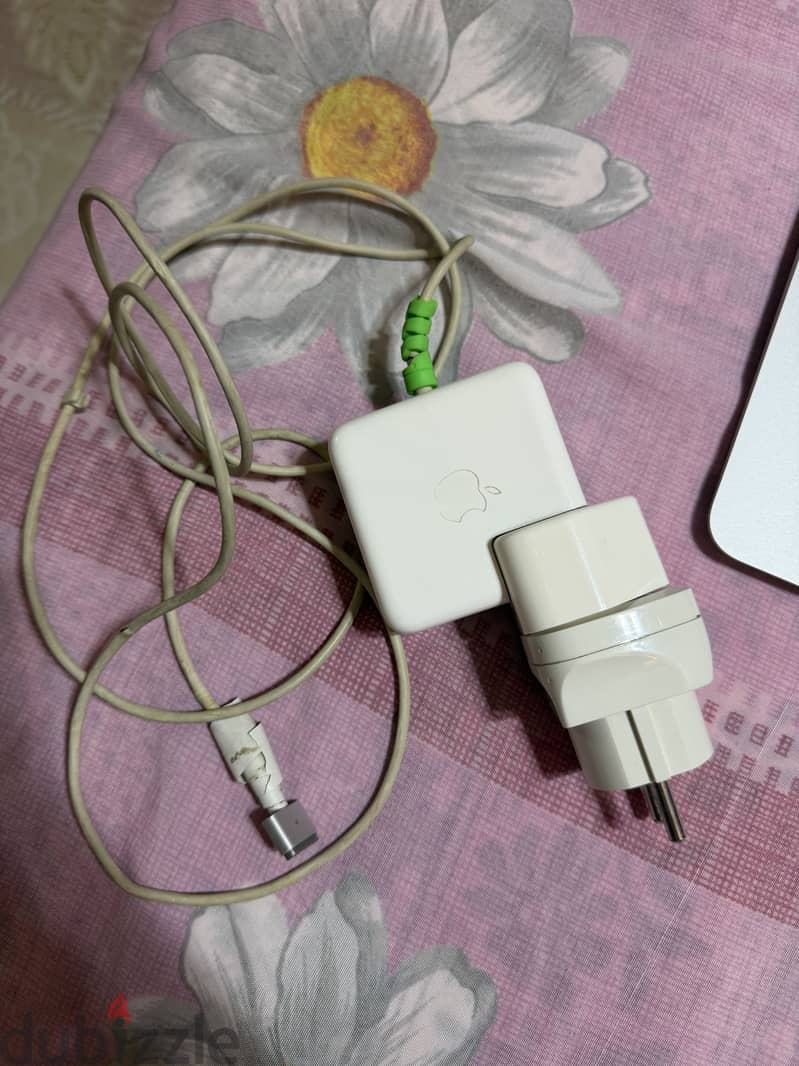 MacBook air 2012 3