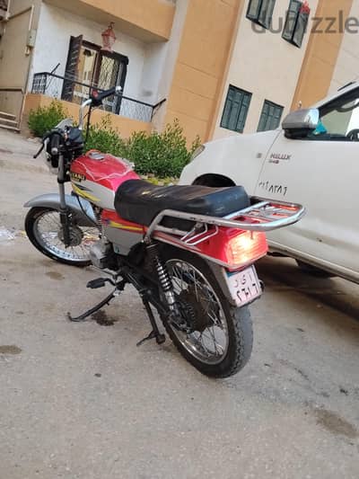 مكنه وينج للبيع