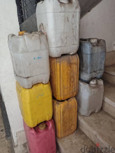 جراكن زيت مستعملة