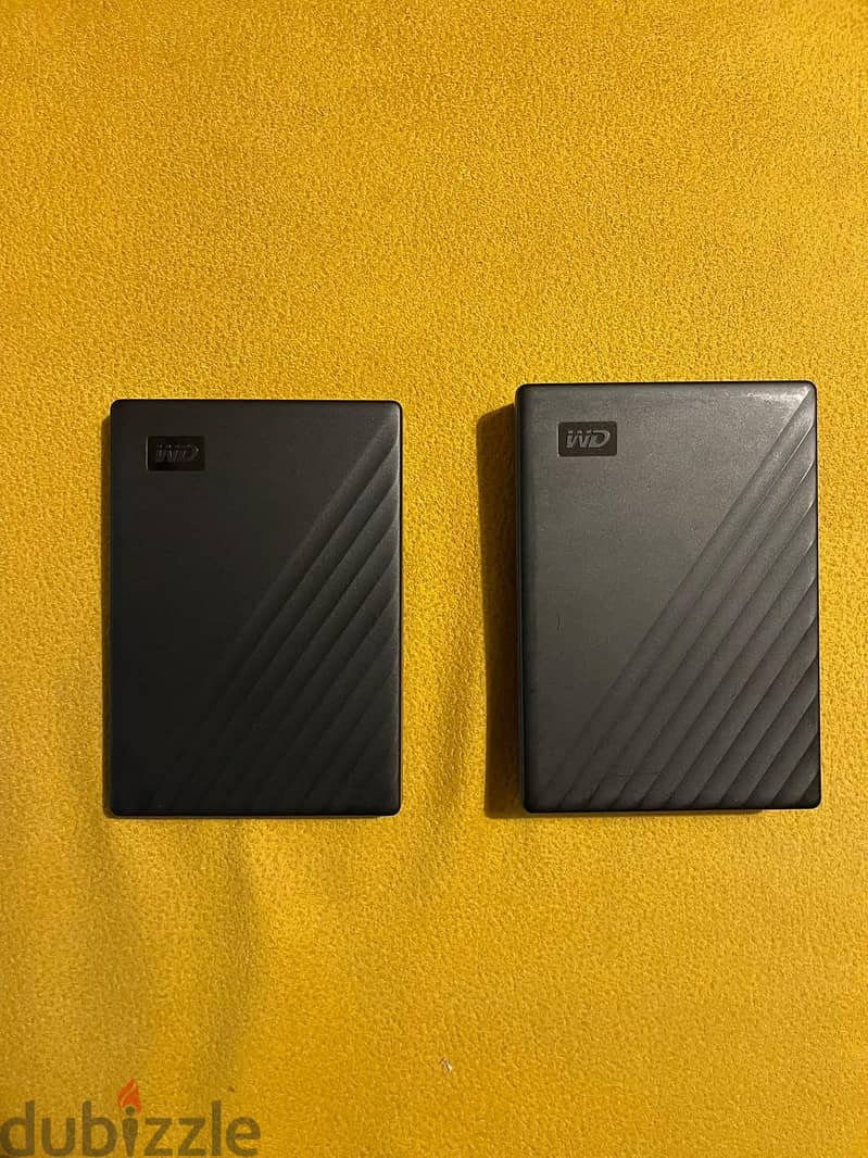 Hard External  4TB + 1TB 1