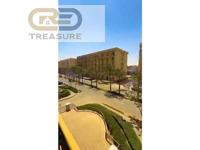 semi furnished Apartment for sale in Hyde Park - new cairo