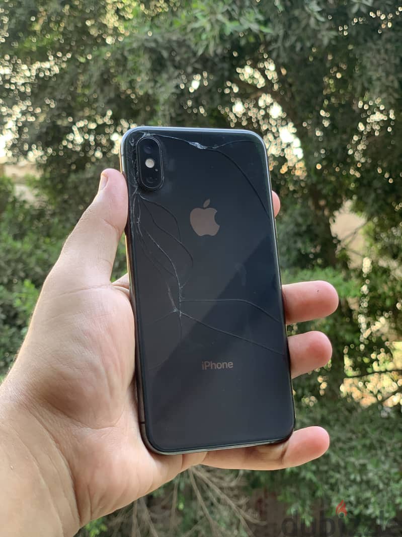 Apple - iPhone XS 1