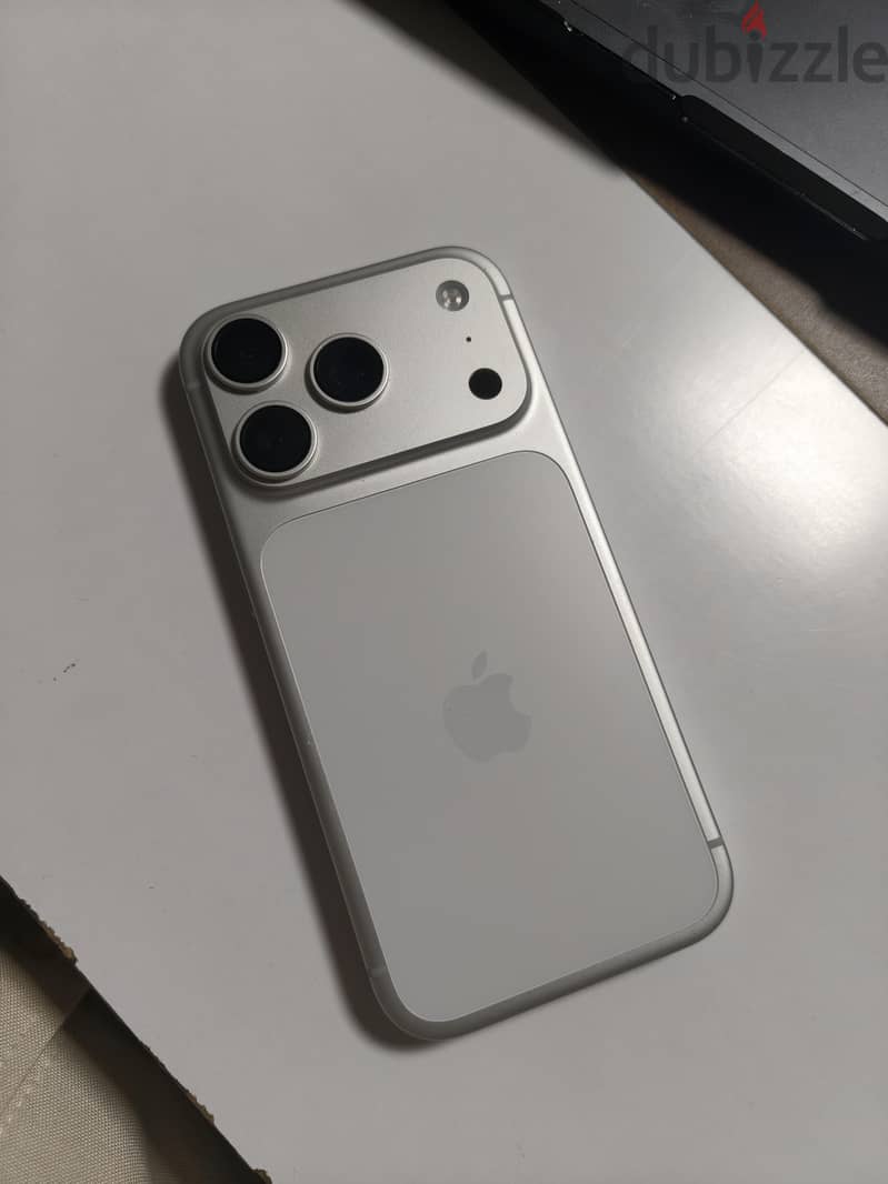 Apple - iPhone 17 Pro 12/256 B100% 1