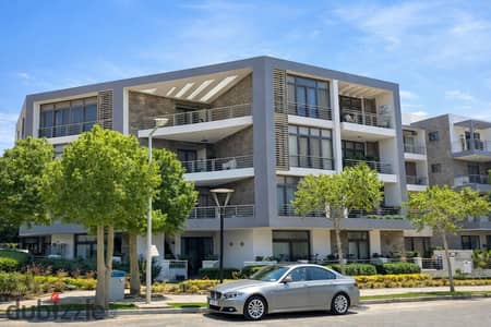 From the owner: 3-bedroom apartment, immediate occupancy, second floor, negotiable price, in the fully serviced Taj City compound.