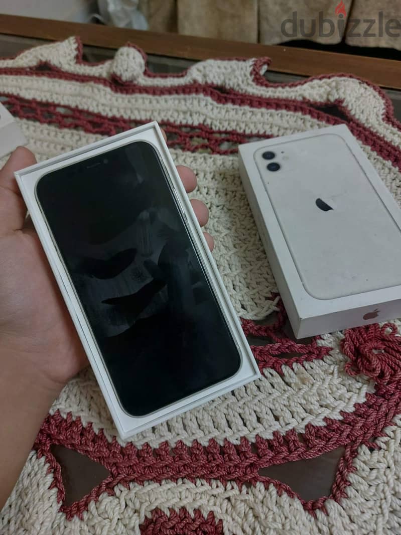 Apple - iPhone 11 3