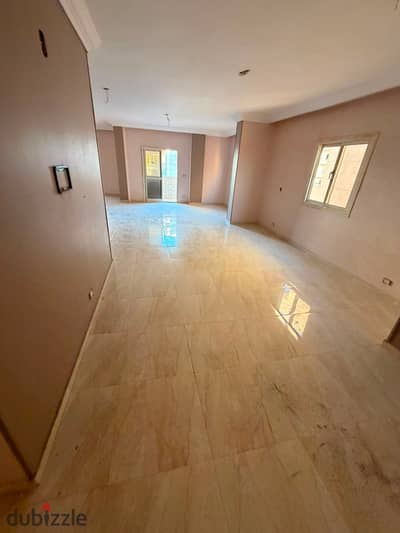 Apartment for rent in Gardenia Heights near Hooria Salem Mosque