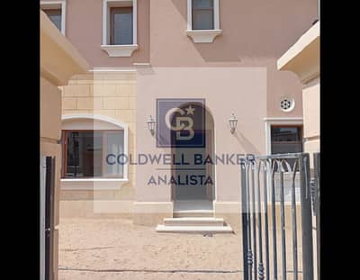 فرصة استثنائية لإعادة البيع  تاون هاوس للبيع في كمبوند سيتي جيت – القاهرة الجديدة