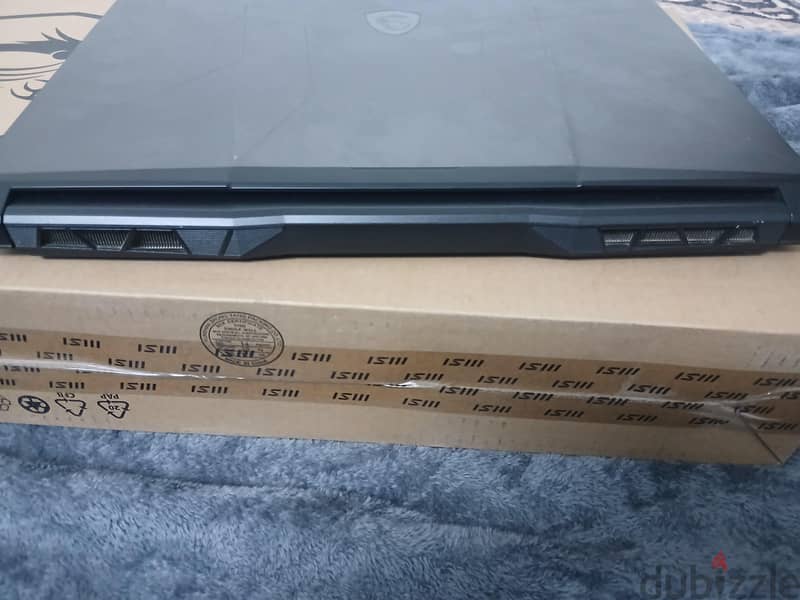 MSI GL66 Pulse - Gaming Laptop 7