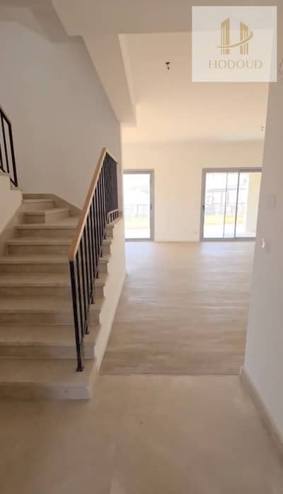 Premium Villa for Rent – Kitchen & Air Conditioning in Uptown Cairo Hilltop, Mokattam, Cairo