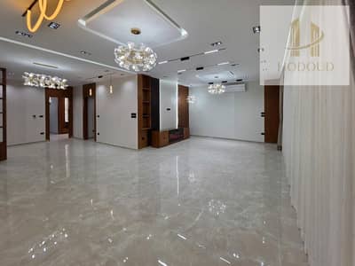 شقة فاخرة مطبخ وتكييفات للايجار في ليك فيو ريزيدنس - التجمع الخامس - القاهرة الجديده - موقع متميز - تشطيب فاخر - ارخص سعر في السوق