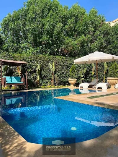 فيلا فاخرة بحمام سباحة خاص علي هضبة New Giza بجانب فندق Marriott و منتجع حسن علام