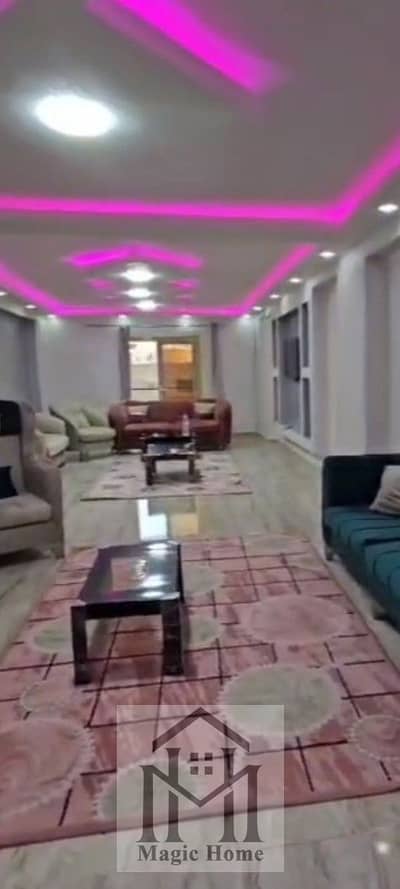 شقة مفروشة للبيع في فيصل مساحة 200 متر دور تاسع بجميع التجهيزات والخدمات وسعر مميز جدا للسرعة.