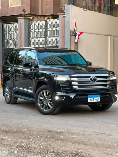 Land cruiser GXR 2026 - سياره لاند كروزر موديل 2026