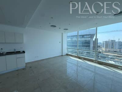 Fully Equipped 129 sqm Office for Rent in Cairo Capital Center, North 90th St, Fifth Settlement | Top Floor  Description (English) An exceptional oppo