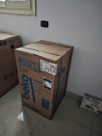 تلاجة beko ميني بار