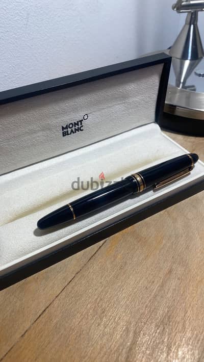 MONT BLANC MEISTERSTÜCK GOLD-COATED LEGRAND BALLPOINT PEN