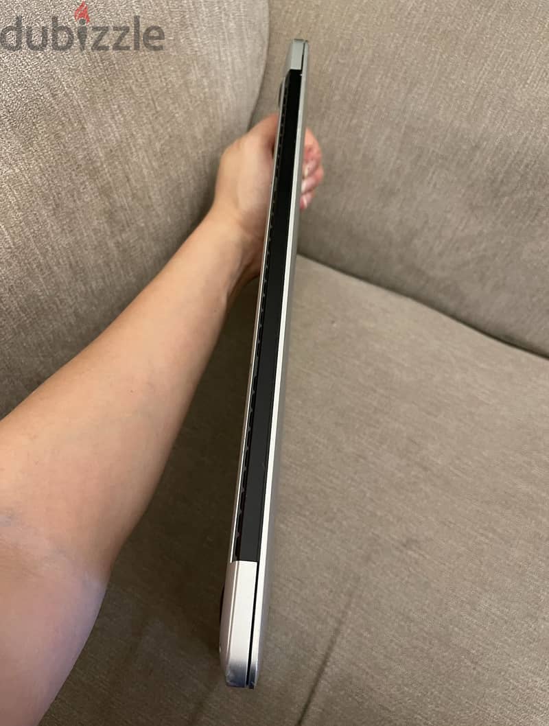 MacBook Pro 15 inch 2015 storage 512 GB 5