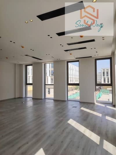 Office fully finished for rent first use in Mivida the place