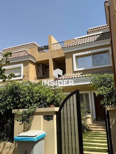 For sale, a villa at half the price. A distinguished villa for sale with an open view of the landscape, a wall to a wall with Madinaty.