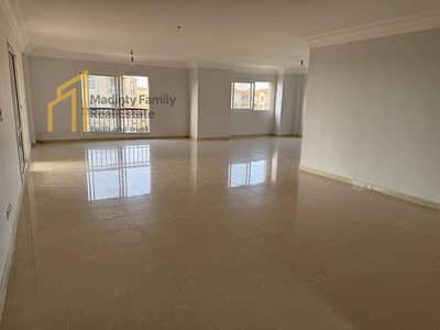 Apartment for sale in Madinaty 320m B1 wide garden view at an attractive price