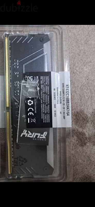 ram 32 cl16 ddr4 3200 rgp قطعة واحدة مستعمله