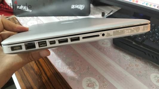 للبيع: ماك بوك برو 2012 (MacBook Pro) - بحالة ممتازة ومُحدث لـ Ventura