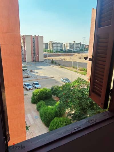 شقة إسكان اجتماعي للبيع – فرصة مميزة للسكن والاستثمار