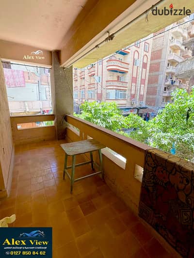 For sale an authorized apartment 160m in Miami Bahri 3 rooms in the golden square a minute to the sea