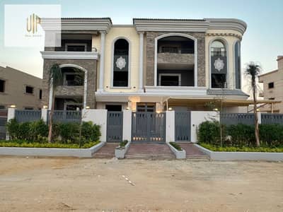 Luxury apartment for sale in Golden Square, Fifth Settlement, near Tamar Hinna villas, next to Al-Marasem Compound – steps from Wadi Degla Club and Platinum