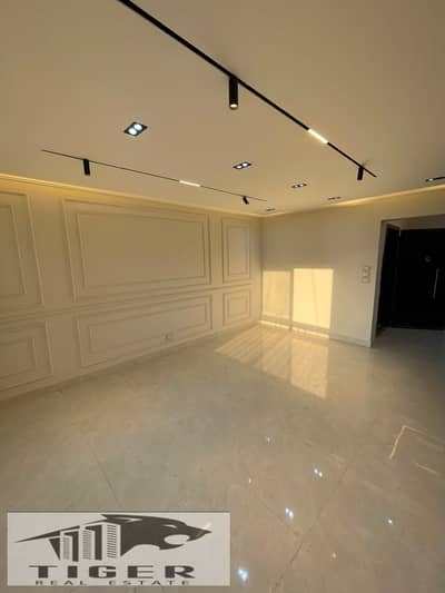 Apartment 165m for sale cash in Madinaty garden view explicit b11 steps from services