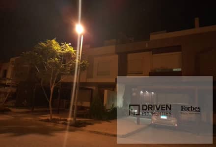 استلام فوري فيلا مستقله 4غرف للبيع في وود فيل بالم هيلز Woodville Palm Hills جولف اكستينشن 6اكتوبر الجيزه