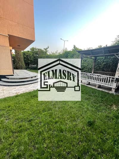 فيلا للبيع بالرحاب 1 استناندالون    في أميز موقع بالرحاب 1 التجمع الأول El-Rehab City new cairo